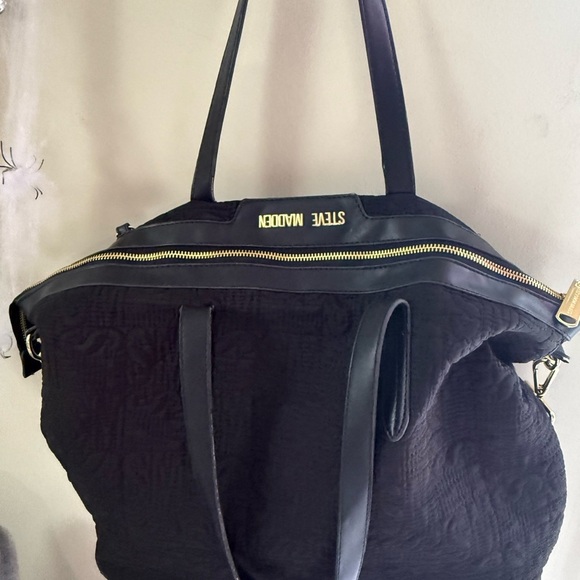 Steve Madden Textured Black Tote Bag - Picture 13 of 16